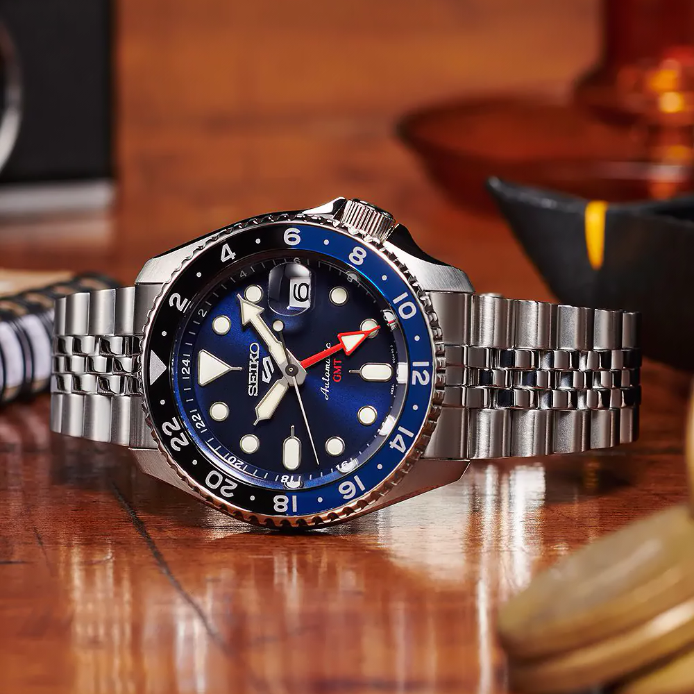 Example photo of a Seiko GMT watch